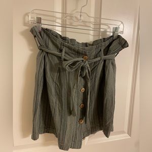 Vanilla Star Green and Black Paper Bag Skirt, Size Large. New Without Tags.